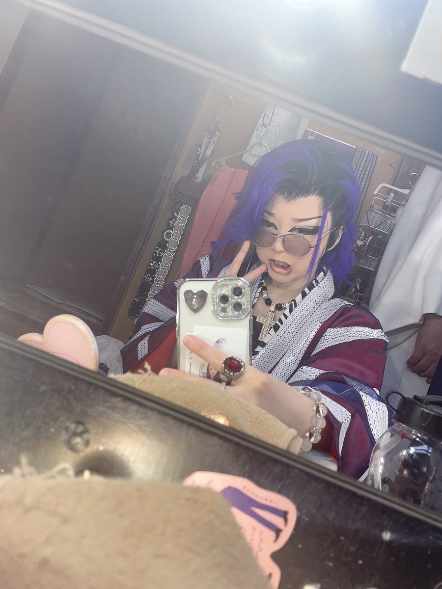 byakuya__07's tweet photo. 大島劇場1ヶ月ありがとうございました！

7月は新潟県安田温泉やすらぎかわら座で公演いたします！
皆様、お待ちしております。
特に6日待ってますよ？笑

ドナちゃんとツーショめっちゃ可愛かった💙
一生ドナ推し💙

#大衆演劇 #劇団澤宗 #澤宗白夜 #ドナルド https://t.co/RR9hRmd76n