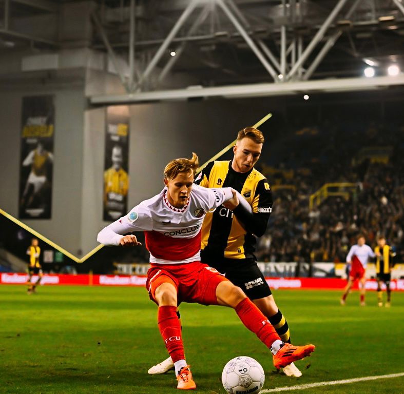 lorenzooleporee's tweet photo. Clubs sources say #AtalantaU23, #JuventusNextGen, #HellasVerona & #Udinese are tracking Dutch talent Mees #Akkerman (20) as a winger/wingback.
Belgian clubs #KAAGent & #KVCWesterlo are also interested.
He's a free agent with #FCUtrecht considering a new offer. https://t.co/X2LXPeI5ub