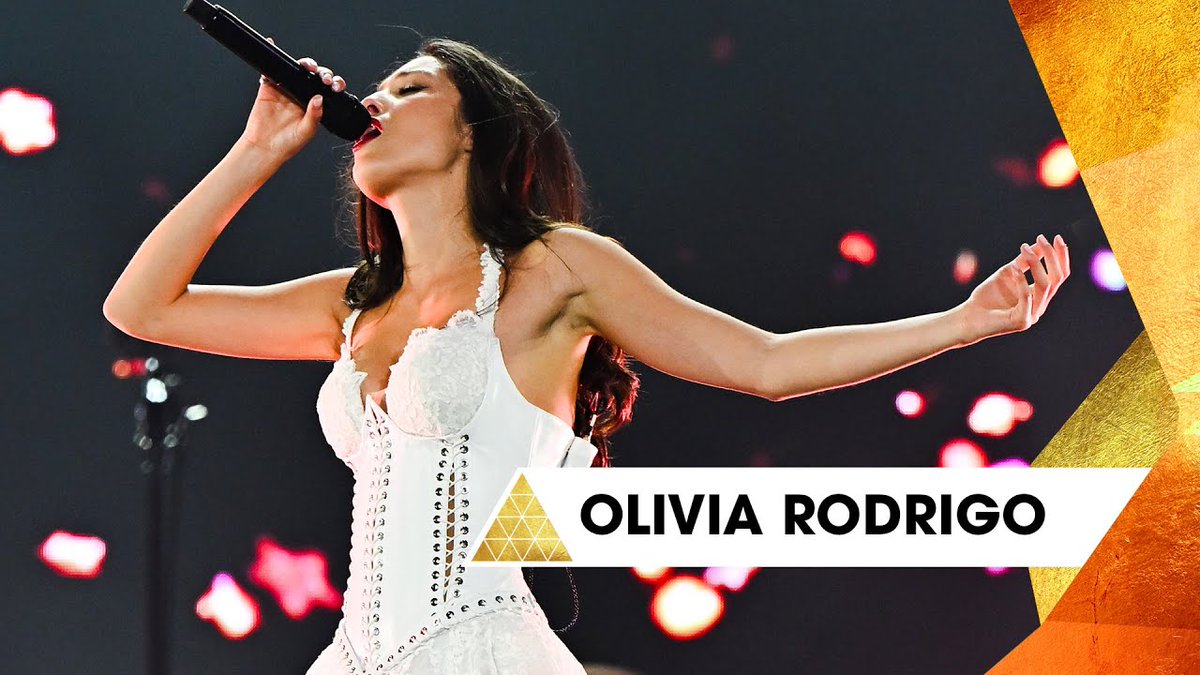 Olivia Rodrigo、グラストヘッドライナーで The Cure の Robert Smith と共演した「Just Like Heaven」のライブ映像が公開！

indienative.com/2025/07/olivia…