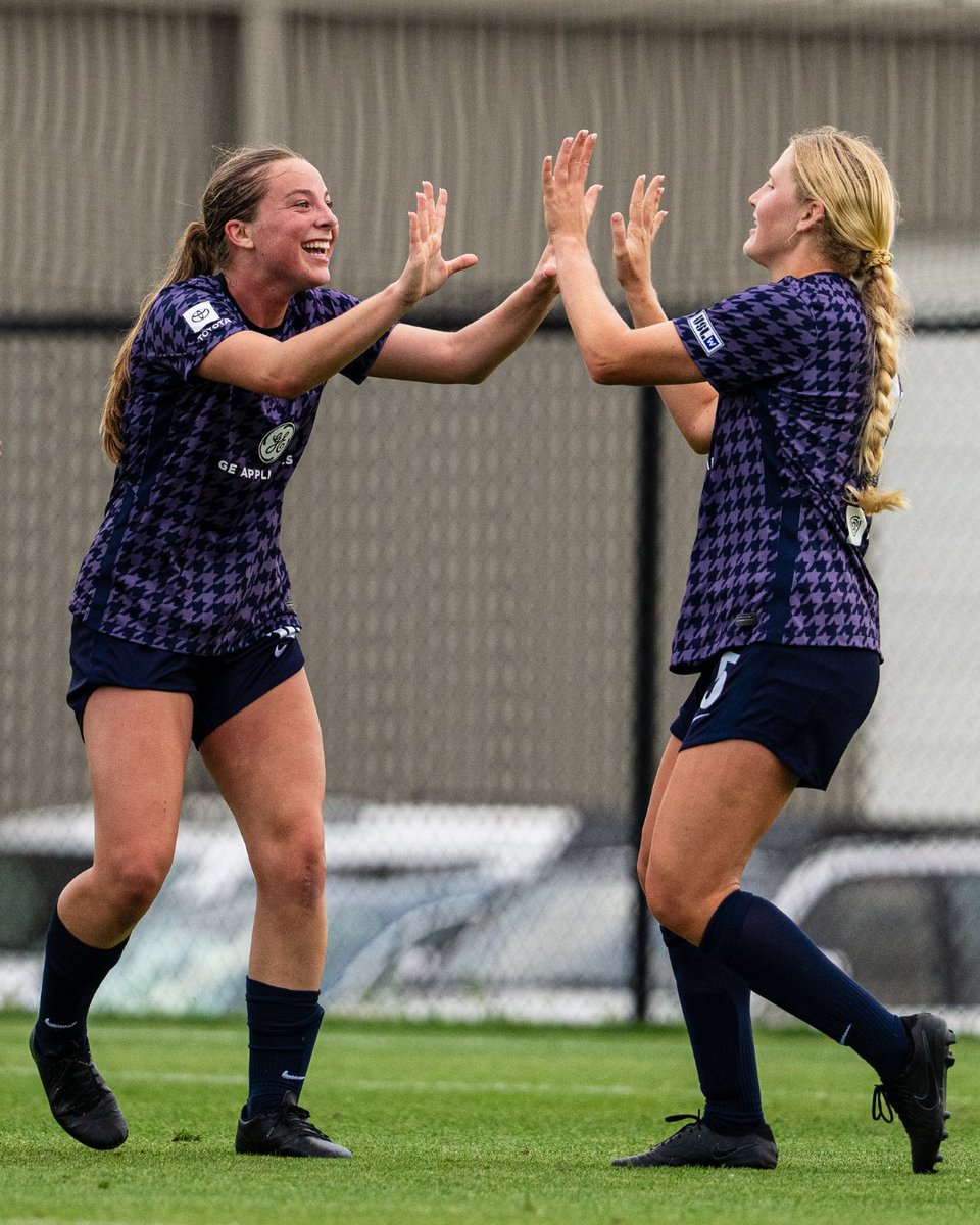 LouCityAcademy's tweet photo. That’s a wrap on the 2025 @USLWLeague season ✅

Thanks for a great year, ladies 💜 https://t.co/flSQlNjDJA