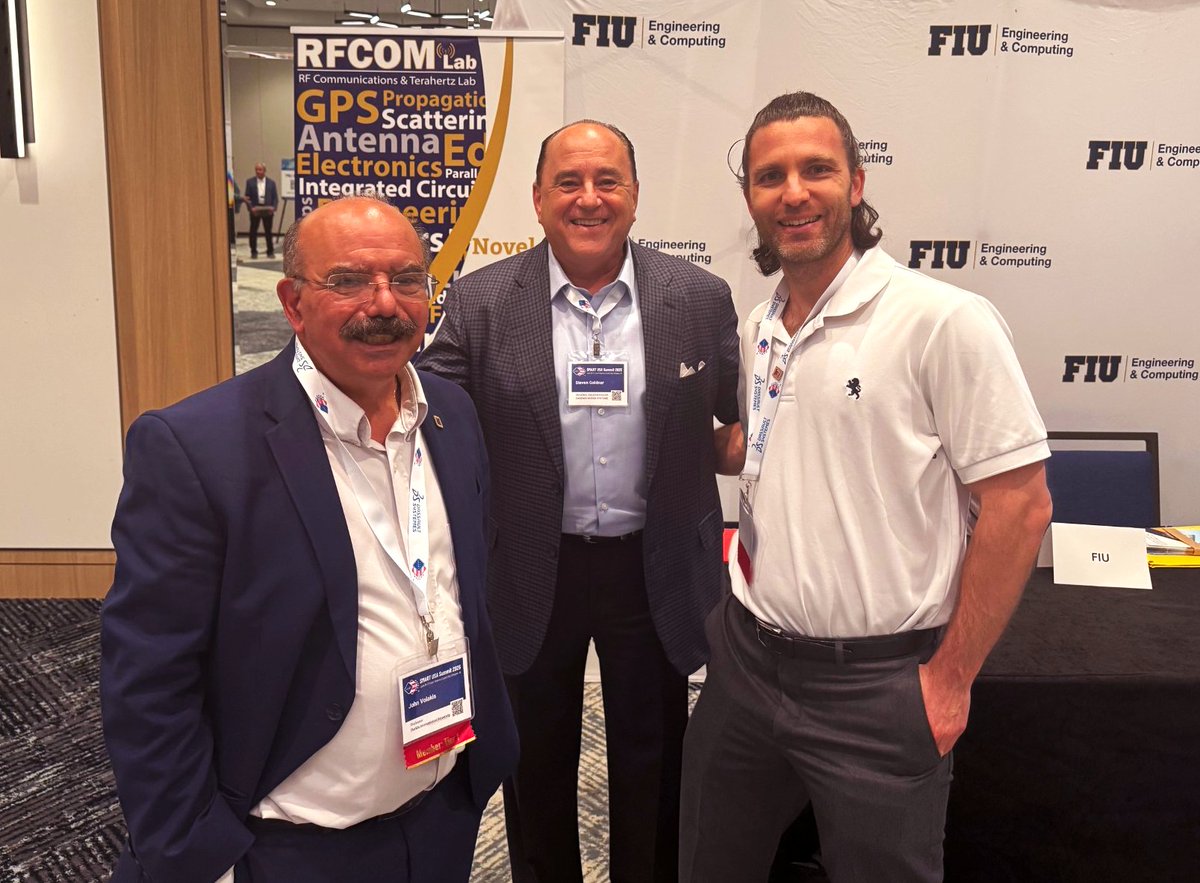 🚀 Proud of FIU Engineering faculty Volakis &amp; Pulugurtha for pitching bold wireless tech ideas at the SMART USA session—driving innovation in 3D chiplet integration for future wireless systems! #FIUEngineering #WirelessTech #SMARTUSA