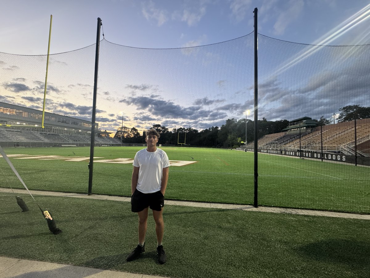 Matteo_lortie18's tweet image. Thank you @DrewAnderson_12, I had a great time visiting Bryant University and learning more about the @BryantUFootball program- the campus is fantastic and love the investment and commitment to athletics!
@LHSCOWBOY_FB @KTPrepElite @BrandonHuffman @GChapeta