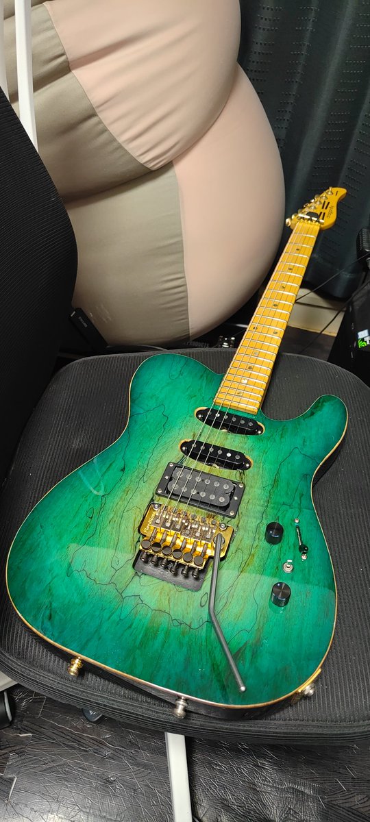 gt0sato's tweet photo. お か え り
#GENKAI_GUITARS https://t.co/trs1k1PcQH