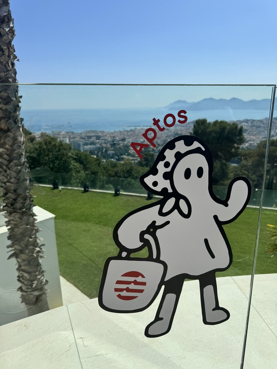 0xsuperkings's tweet image. Defi summer day in Cannes is getting hot! Meeting great defi traders and on-chain trading infras