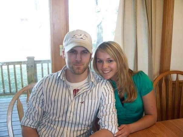 Maryj47872's tweet image. 17 years ago today, I was 17 and started dating this guy. I didn't realize then that we would go on to get married and have 2 wonderful children together. Crazy to think I've spent half my life with him. It certainly has not always been easy, but relationships are about the…