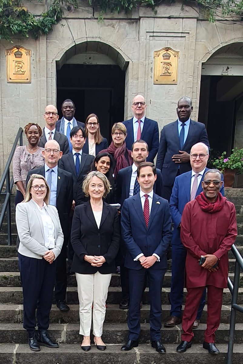 UK_AfricanUnion's tweet image. 🇬🇧Deputy Ambassador @LukeBullock was delighted to host @UNHumanRights Assistant Secretary-General Ilze Brands Kehris and international partners to discuss collaboration in support of @UN and @_AfricanUnion peace missions.
Thanks to 🇪🇺🇩🇰🇩🇪🇮🇪🇯🇵🇸🇮🇸🇪🇨🇭for their valued insights 🌍