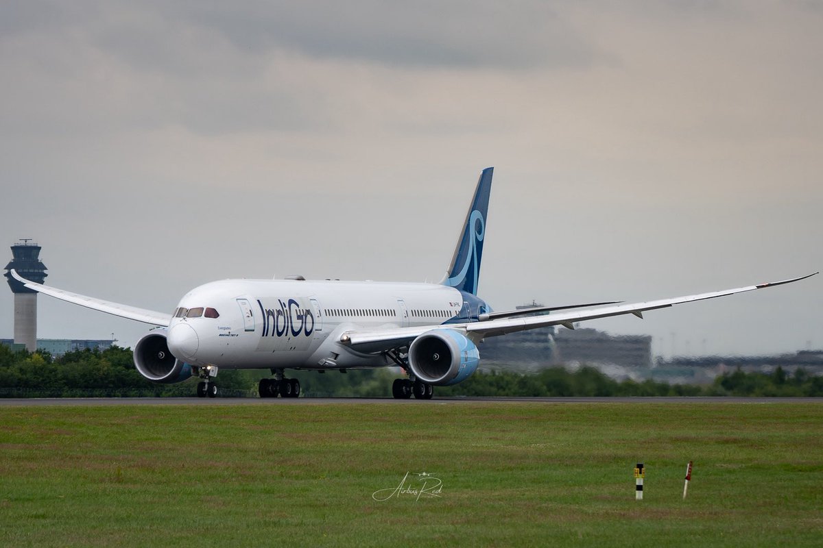 AirbusRed's tweet image. First flight for IndiGo from Manchester on a twice weekly service to Mumbai. Using a leased Norse Atlantic Boeing 787-9 LN-FNC the inaugural flight is seen departing Runway 23L earlier. 🇮🇳 @IndiGo6E @manairport #goIndiGo #Manchester #India #IndiGo #Boeing787 #Dreamliner #Boeing