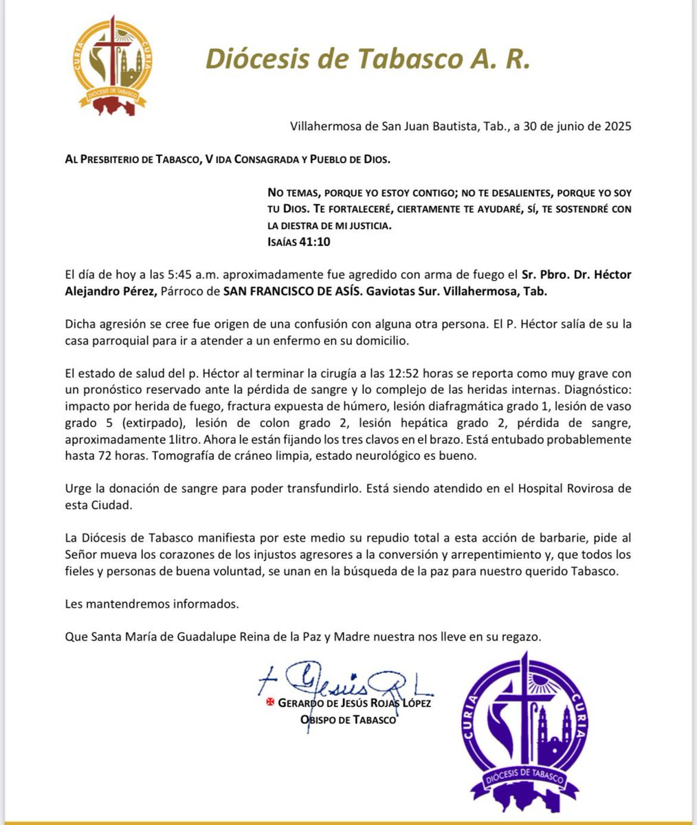 Mi amigo Héctor Alejandro (a la derecha) está entubado en un hospital de Tabasco (México). Ayer a las 5:45 a.m.  (hora local) fue tiroteado a la salida de su parroquia, San Francisco de Asís en Villahermosa, Tabasco. Salía de madrugada para atender a un enfermo en su domicilio