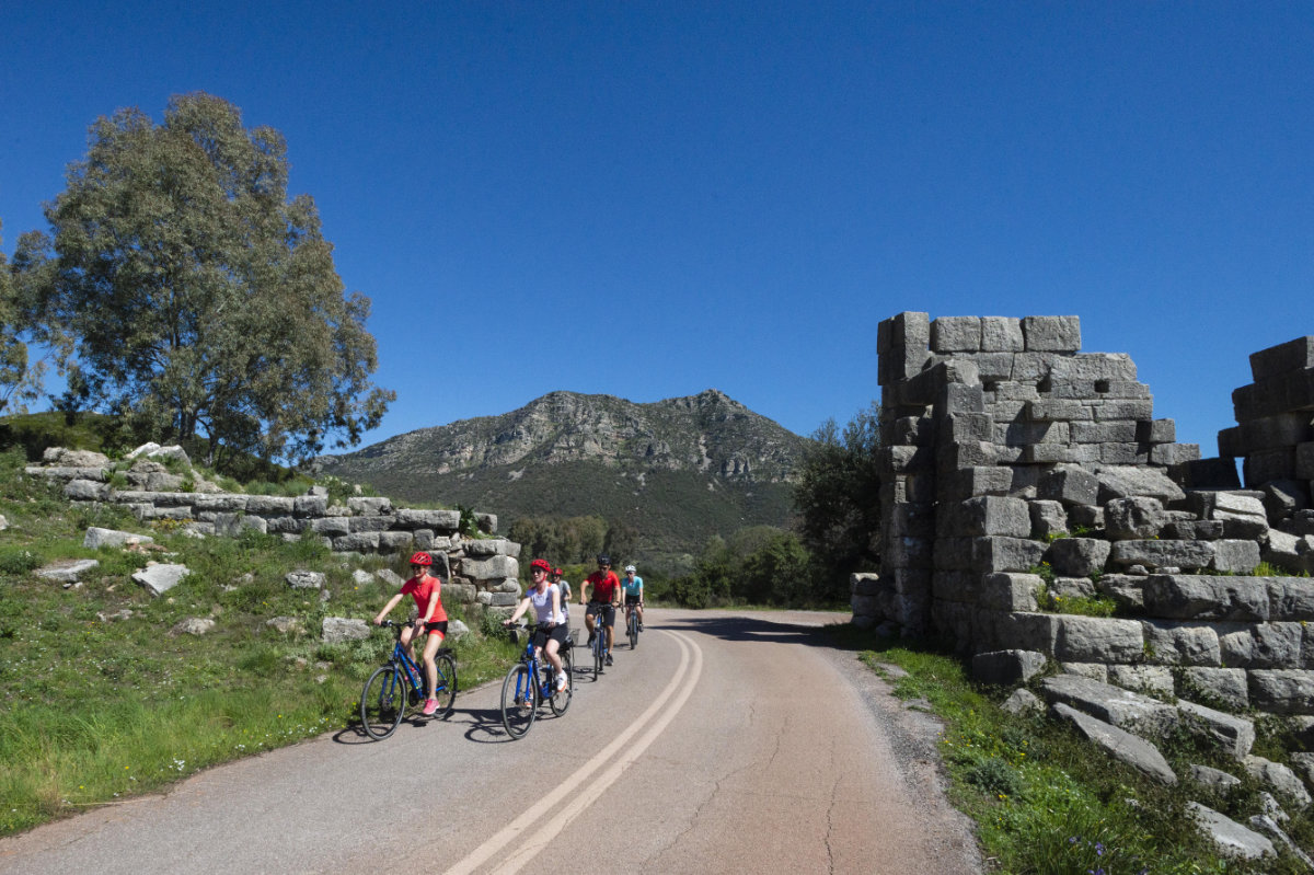 GrèceHebdo (@grecehebdo) on Twitter photo 🚵♂️ Le #cyclotourisme en Grèce connaît une croissance significative au cours des dernières années.
➡️ 3 routes du réseau Européen EuroVelo qui traversent le pays sont en progression
📖 Lire plus via #grecehebdo👇
grecehebdo.gr/eurovelo-le-re…
<a href="/ECFEuroVelo/">EuroVelo 🇪🇺</a> #velo 🚵♂️ Le #cyclotourisme en Grèce connaît une croissance significative au cours des dernières années.
➡️ 3 routes du réseau Européen EuroVelo qui traversent le pays sont en progression
📖 Lire plus via #grecehebdo👇
grecehebdo.gr/eurovelo-le-re…
<a href="/ECFEuroVelo/">EuroVelo 🇪🇺</a> #velo