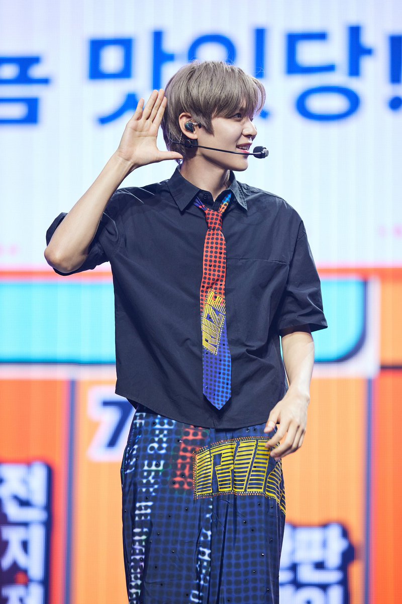 tglsvn_EUNSEOK's tweet image. Happy 3 years, Eunseok! I know you’ve worked hard to make this concert happen, so let’s create more memories together. I hope you enjoy every moment, get more chances to shine. Be confident cause BRIIZE are always by your side. 

#3YearsWithEunseok
#은석아_루키즈공개_3주년축하해