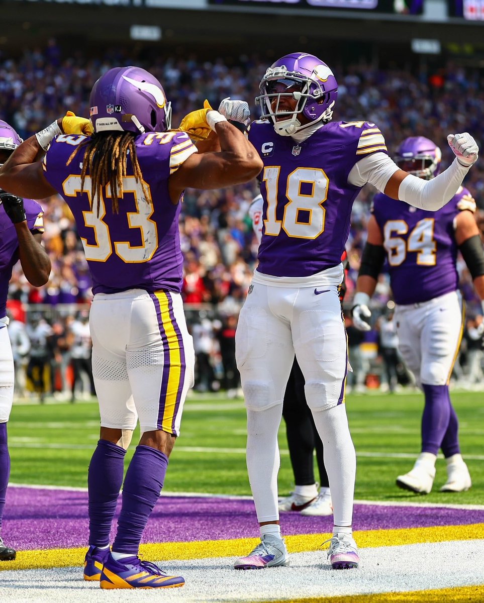 “It definitely feels a lot better to see him in the purple and gold than the green and gold.”

- Justin Jefferson on Aaron Jones