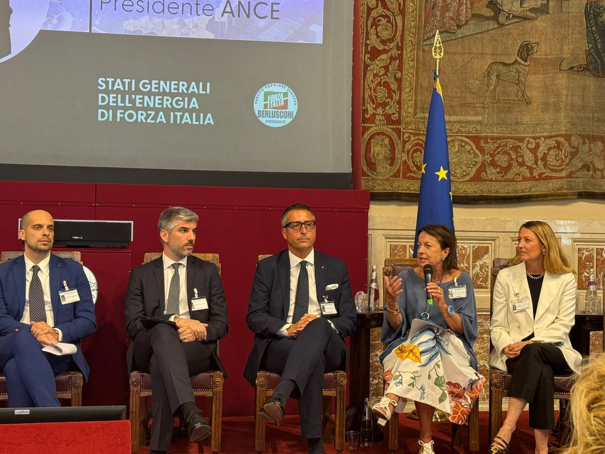 #casegreen: obiettivi irraggiungibili senza coordinamento di tutte le competenze. Da #Ance un decalogo per la riqualificazione energetica da affiancare alla rigenerazione urbana per adattare le città ai cambiamenti climatici. Brancaccio a Stati Generali energia <a href="/forza_italia/">Forza Italia</a>