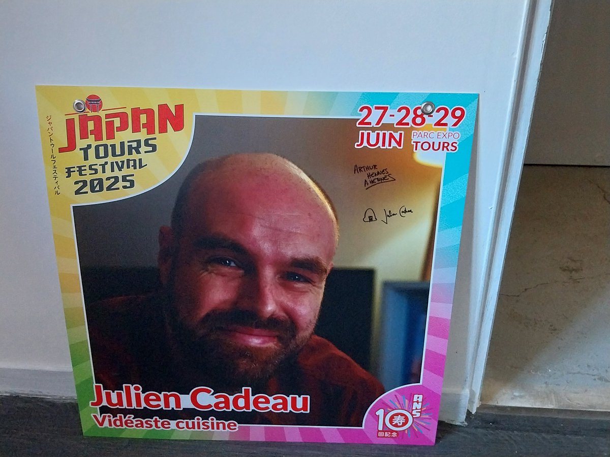 J'ai maintenant le dieu de la bonne bouffe <a href="/julien__cadeau/">Julien Cadeau</a> qui ne me surveillera pas lorsque je cuisine, mais plutôt lors de mes sessions retrogaming dans ma salle dédiée

Abonnez vous à lui sur YouTube