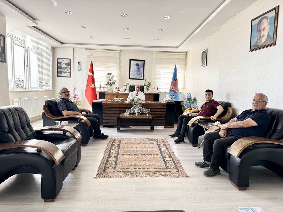 Erzurum Horasan Kaymakamı hemşehrimiz Sayın; Mesut Ozan Yılmaz Kurumumuzu ziyaret etti. Ziyaretlerinden ötürü kıymetli kaymakamımıza teşekkür ederim.