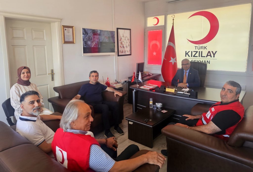 Genel Sekreterimiz Ramazan Saygılı ve Adana İl Başkanımız Halil Ahmet Çolak, Seyhan Şubemizi ziyaret etti.

Ziyaret kapsamında, şube faaliyetleri hakkında bilgi alınarak yürütülen insani yardım çalışmaları yerinde incelendi.
