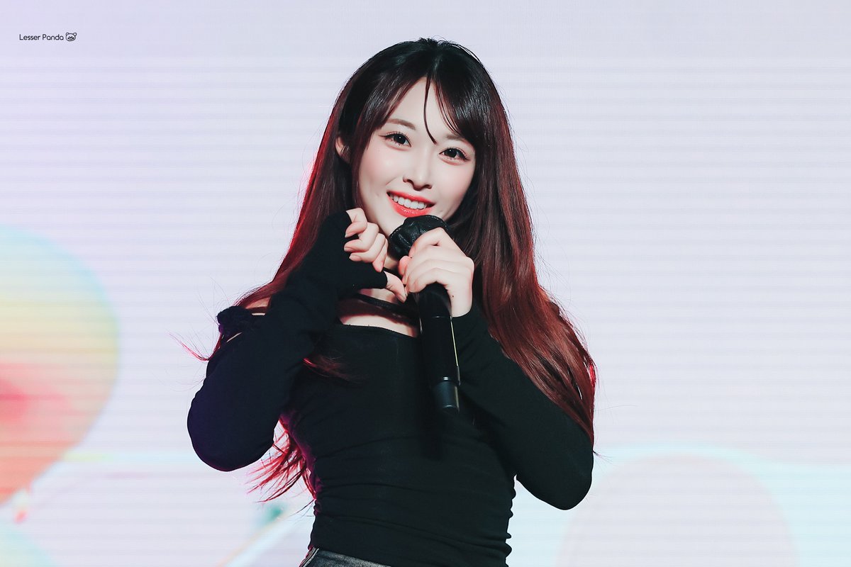 250702

눈부시게 아름다운 리리
많이 많이 사랑해, 오래도록

#Happy_Ririka_Day
#리리와_그린_여름밤의_꿈
#리리카 #RIRIKA #リリカ #岸田莉里花
#아일리원 #ILY1 #アイリーワン