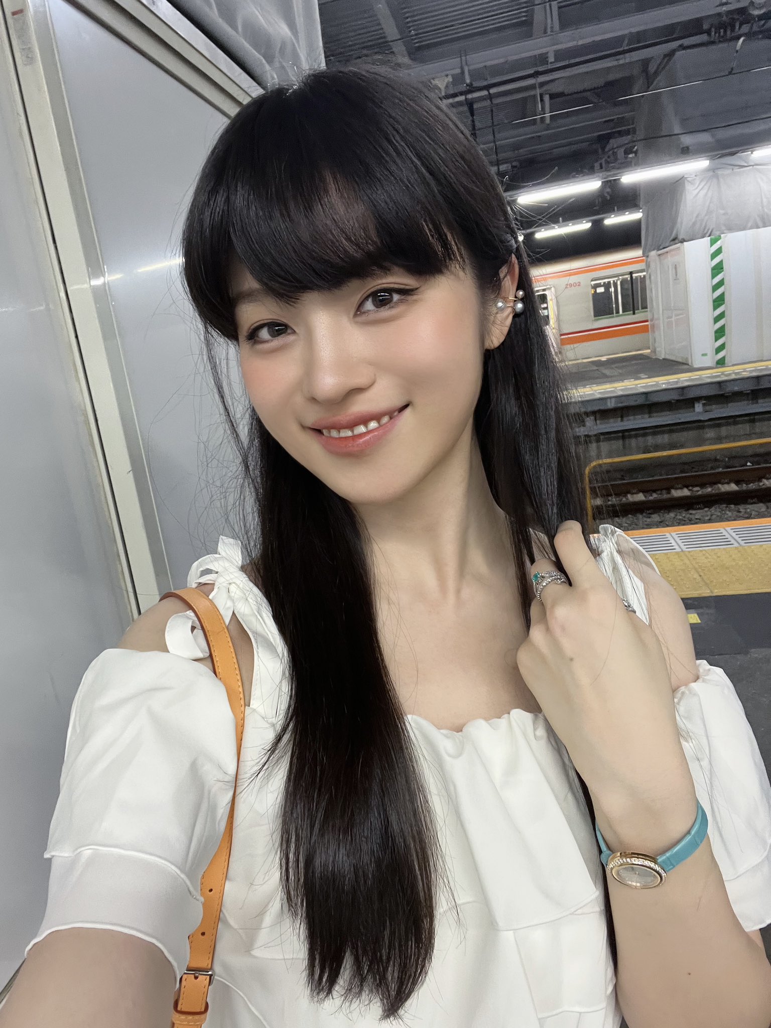 るな 藤本ルナ LUNA (@lunafujimotooo) / X