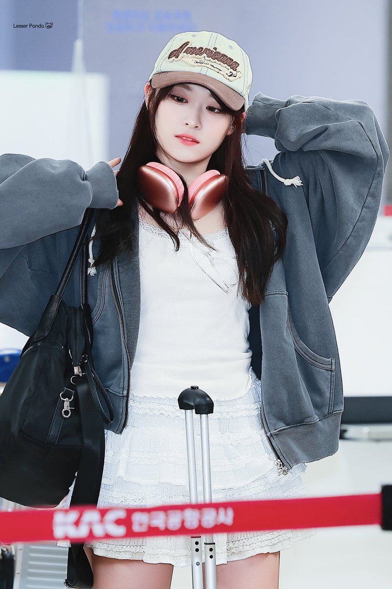 250702

영원한 여름밤의 꿈을
기억하고 있어요
다시 아침이 밝아와도
잊혀지지 않도록

#Happy_Ririka_Day
#리리와_그린_여름밤의_꿈
#리리카 #RIRIKA #リリカ #岸田莉里花
#아일리원 #ILY1 #アイリーワン