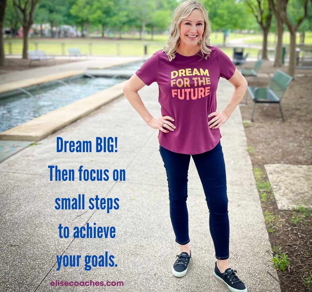 Whether your dream is big &amp; bold or small &amp; steady—it’s worth pursuing. 💛

If that dream involves stepping behind a mic &amp; bringing stories to life-my friend’s #audiobook narration class launches this week; it’s an amazing place to start. 🎧

acxmasterclass.com/elise

#AudiobookVO