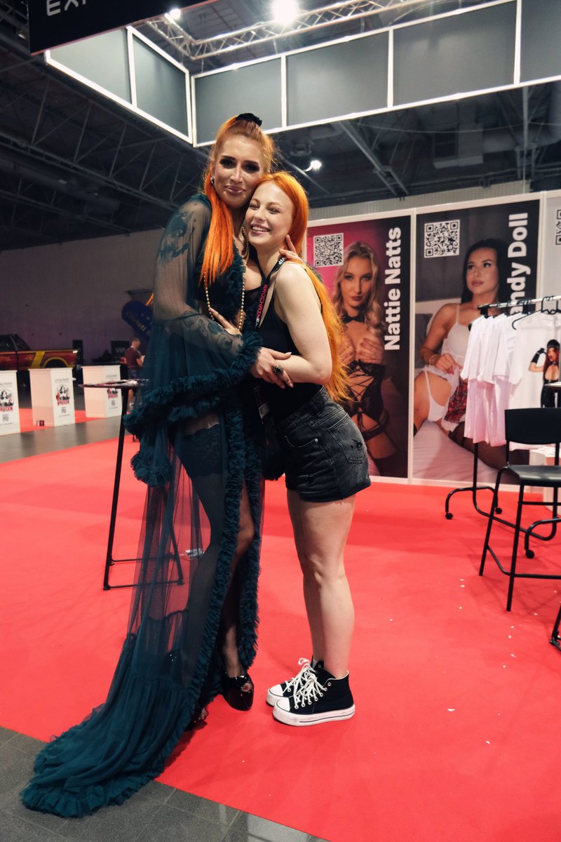 This girl... 🥵 <a href="/Sonya_Rivers_/">Rivers IRL</a> 
<a href="/ErochainExpo/">Erochain Expo</a>