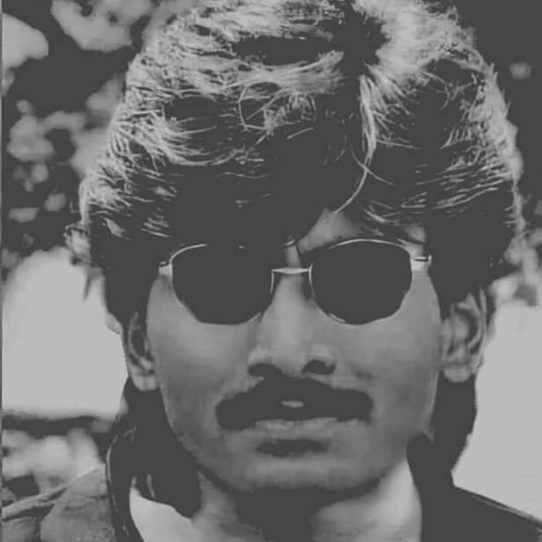 thanos_post's tweet photo. @Sailu_JSP @PawanKalyan Demo god https://t.co/k3TFChkiJl