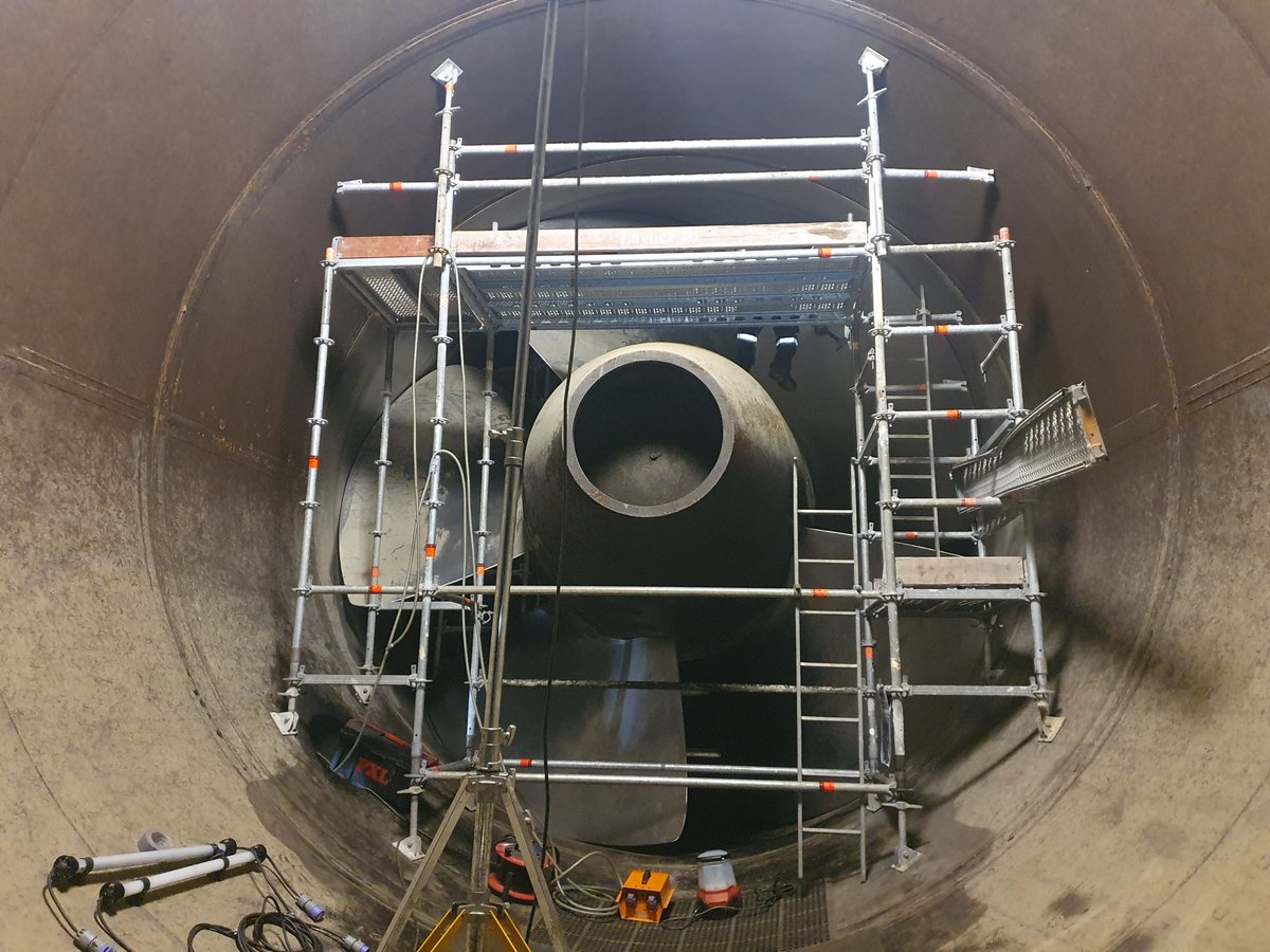 PXLSEALS's tweet photo. En quoi la solution d’étanchéité PXL SEALS permet-elle de prolonger la vie de vos turbines Kaplan ? 💧

Dans le domaine stratégique de l’hydroélectricité, les étanchéités des pales de turbines Kaplan représentent un enjeu majeur...

 https://t.co/k5F1BaliGJ https://t.co/ddtgQ9ZvSQ