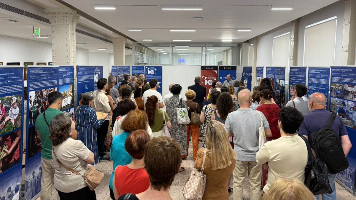 'Taller de Solidaridad' ONGD (@fundaciontds) on Twitter photo El delegado de Políticas Sociales, Familia e Igualdad, José Fernández, inaugura l aexposición #30AñosSolidaridadMadrileña en el Centro Cultural Clara del Rey-Museo ABC. La muestra recorre la trayectoria de cooperación internacional del Ayuntamiento de <a href="/MADRID/">Ayuntamiento Madrid</a>. El delegado de Políticas Sociales, Familia e Igualdad, José Fernández, inaugura l aexposición #30AñosSolidaridadMadrileña en el Centro Cultural Clara del Rey-Museo ABC. La muestra recorre la trayectoria de cooperación internacional del Ayuntamiento de <a href="/MADRID/">Ayuntamiento Madrid</a>.