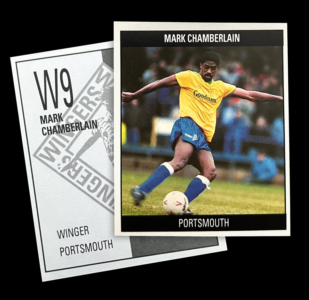 PompeyCards's tweet image. A sticker of #Pompey winger Mark Chamberlain (1988-1994 198 appearances, 22 goals), from the Orbis Football Sticker album which was released in 1990/91. I loved this away shirt and still have one somewhere – I'll see if I can dig it out. #PompeyHistory