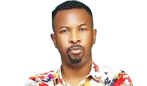 #Np - Baraje by <a href="/RuggedyBaba/">RUGGEDMAN</a>  ontop #WorkChop wt <a href="/GodwinAruwayo/">Godwin Aruwayo</a> &amp; <a href="/Joypanam/">Joy panam</a>
#TuneIn