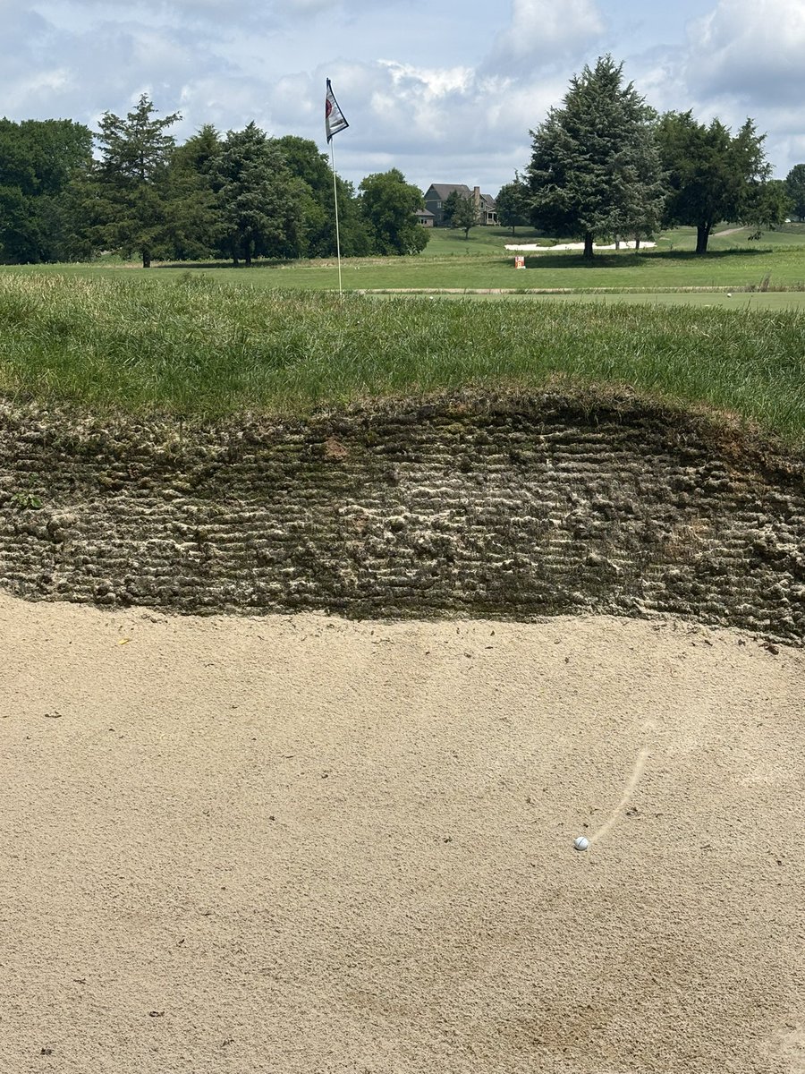 VOL_Chad's tweet image. Love the look of these bunkers at Tennessee National!