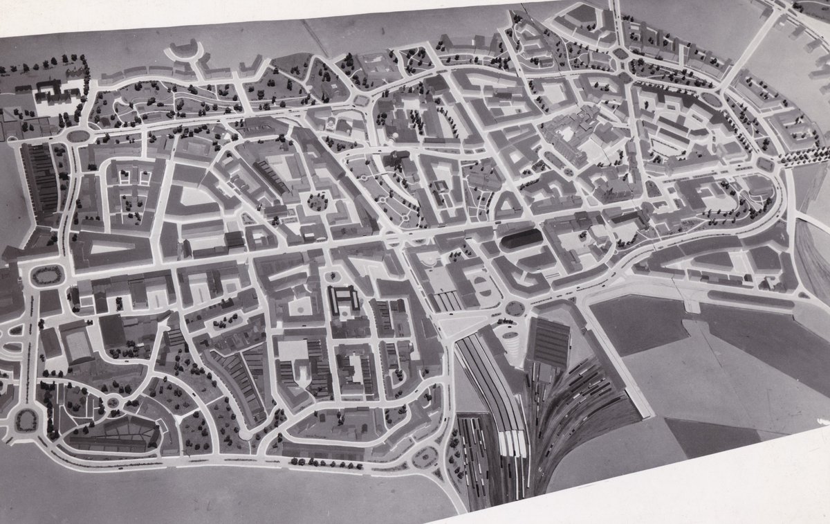 davidjohnlund's tweet image. Today's model from my book Model Britain is this 1952 Thorp model of Chapman and Riley's design for the redevelopment of Aberdeen.