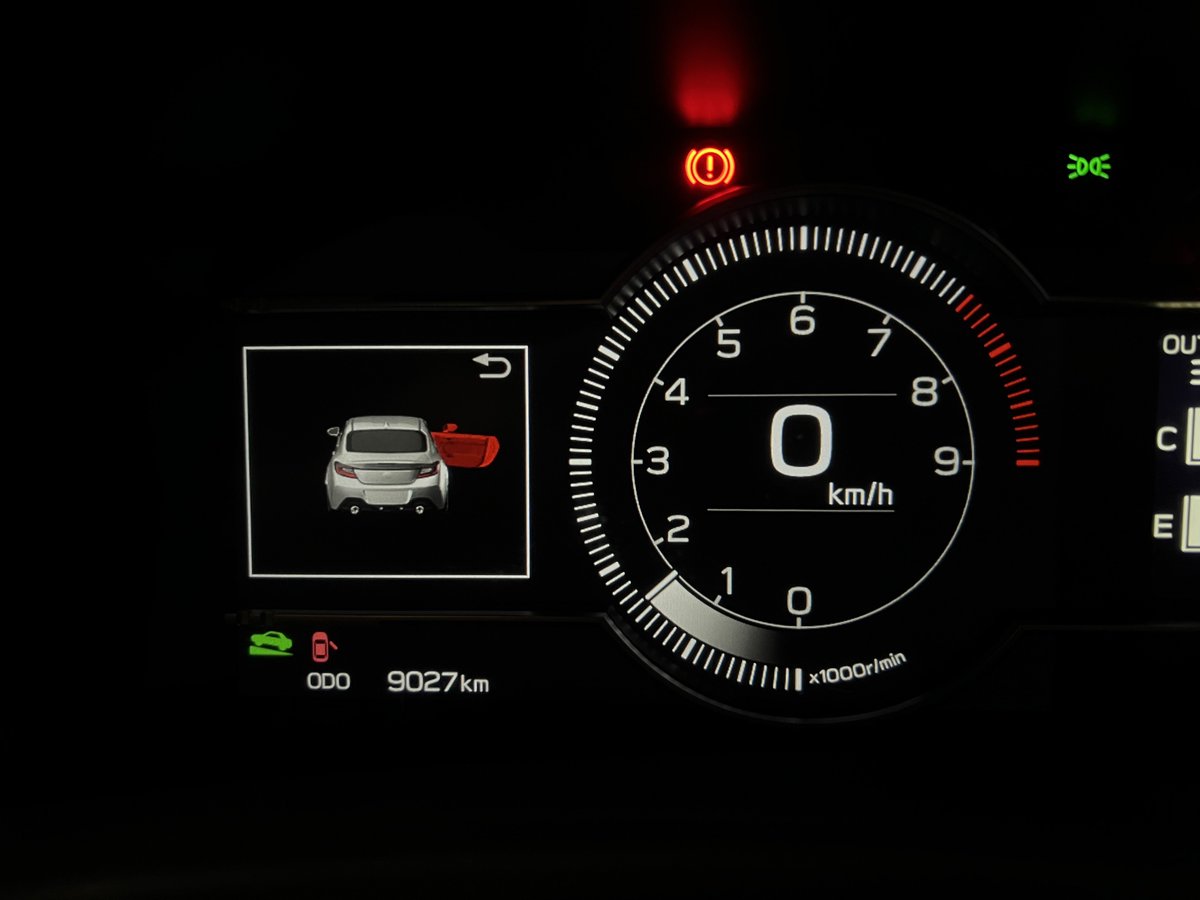 kojima_6969's tweet photo. 距離は9000キロです🚗
ちなみにD2ブレーキです https://t.co/qNuJvxAJWV
