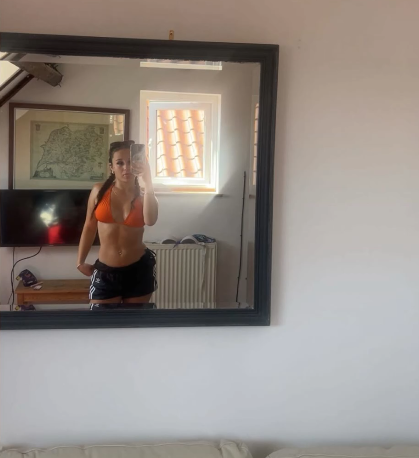 X0Jess0X's tweet photo. I workout in this ;)

#sexy #sex #nude #nudes #nsfw #horny #slut #whore #dmme #dmsopen #chav #cumtribute #fuckme #ass #butt https://t.co/rU3wpbKECg