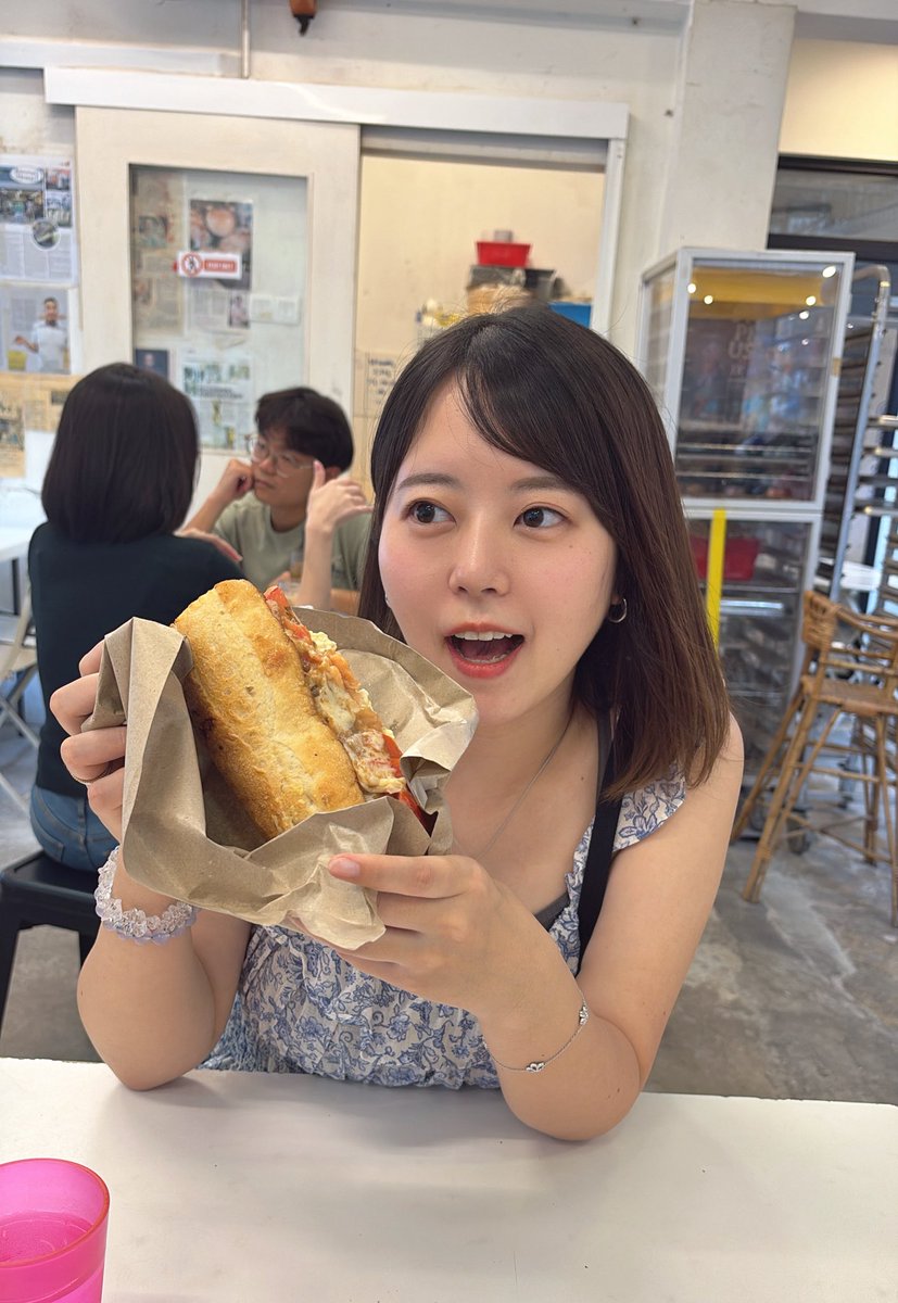 Lunch time in 🥪🇲🇾

(普段は納豆ご飯ばかり食べています)
