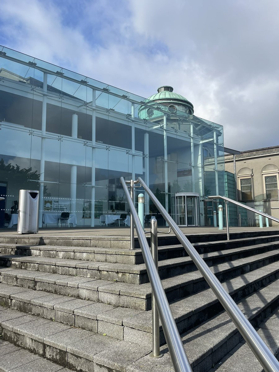 TUS_LibraryMW's tweet image. #ARLIS2025 is starting at #LSAD