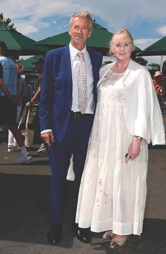 CulturalEpiph's tweet image. Peter and Sarah at the Wimbledon Championships today! 🤍🎾
#SarahLancashire #Wimbledon2025
📸: Jordan Pettitt / PA Wire