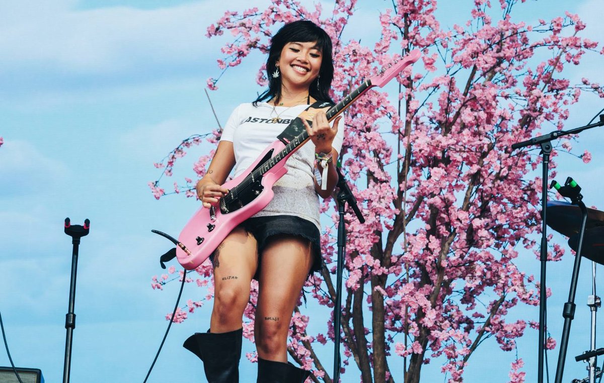 .<a href="/NME/">NME</a> <3 

nme.com/news/music/gla…