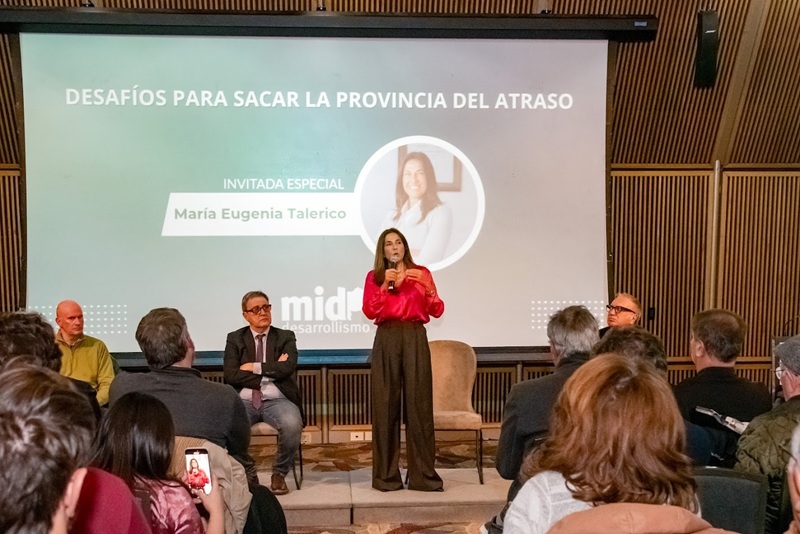 IMPULSO BAIRES (@impulsobaires) on Twitter photo Tilos y diagonales: pasó Talerico de la mano del MID, empiezan las primeras propuestas, UxP busca la unidad para enfrentar a libertarios
Por <a href="/FMoschettoni/">Fabricio Moschettoni</a>
impulsobaires.com.ar/nota/321976/ti… Tilos y diagonales: pasó Talerico de la mano del MID, empiezan las primeras propuestas, UxP busca la unidad para enfrentar a libertarios
Por <a href="/FMoschettoni/">Fabricio Moschettoni</a>
impulsobaires.com.ar/nota/321976/ti…