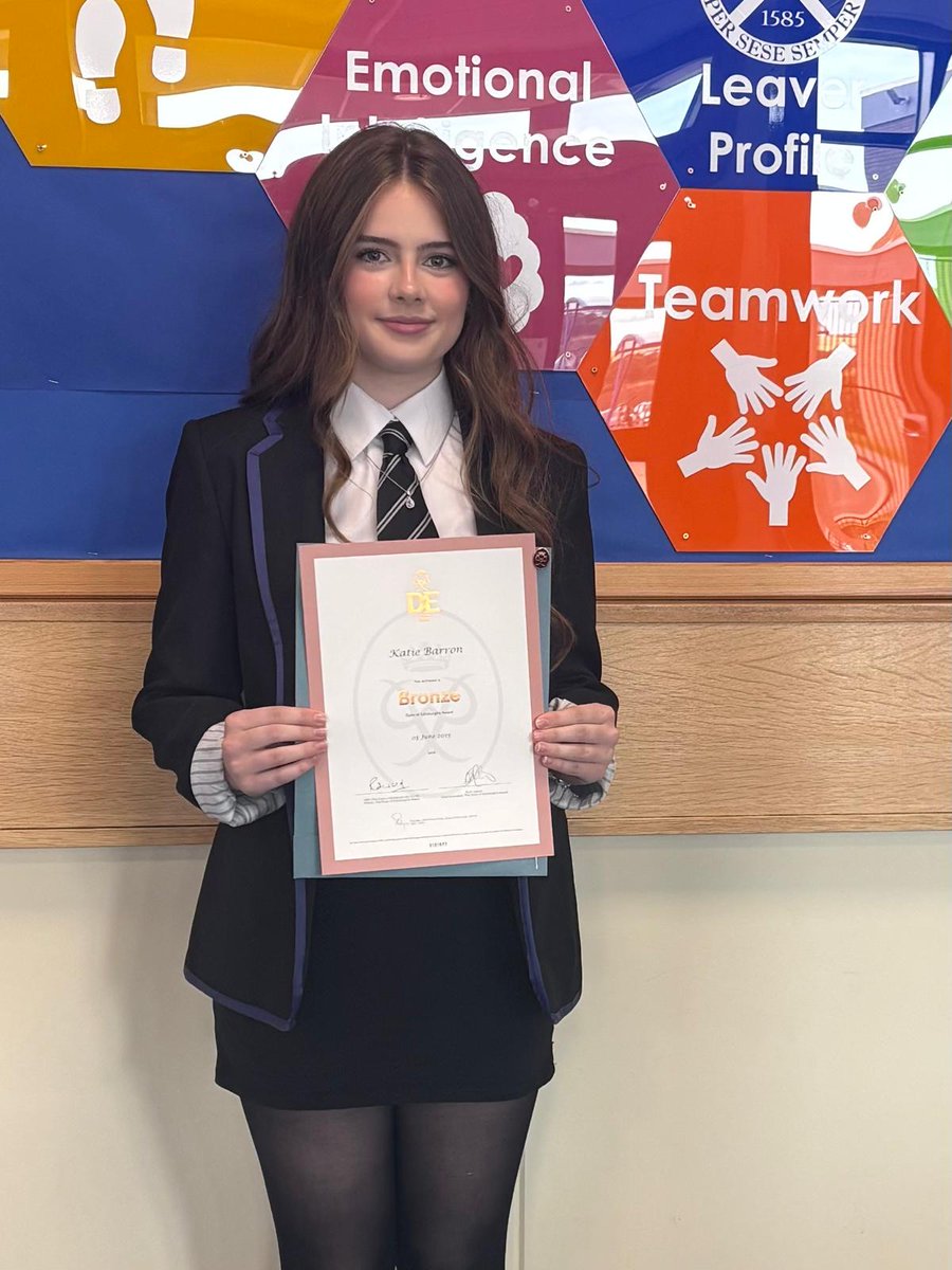 BanffAcademyBXA's tweet image. A huge ‘rosy glow’ to Katie and Grace on achieving their Bronze Duke of Edinburgh Awards developing many School leaver Profile skills along the way! #resilience #teamwork 🏕