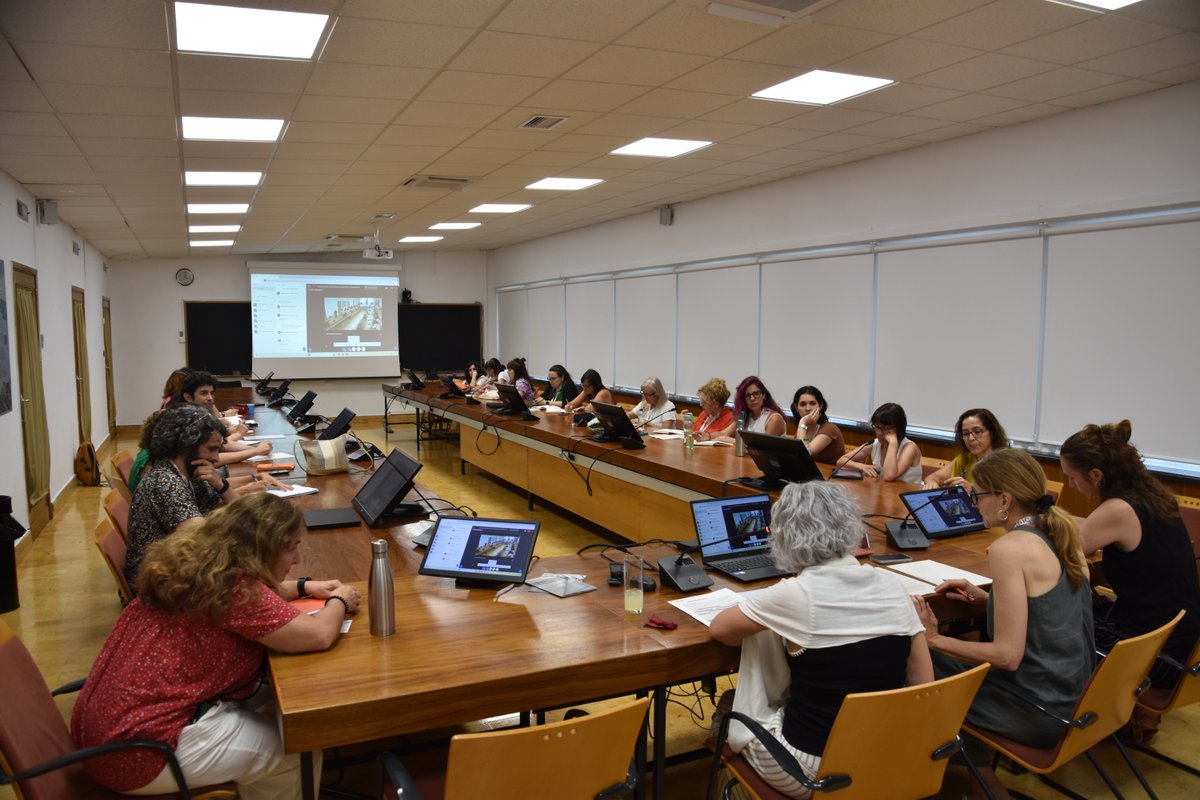 Institute of Evolutionary Biology (IBE) (@ibe_barcelona) on Twitter photo 🟣 #IBE_Barcelona Diversity Committee representatives Pilar Rodríguez and Daniel Richter took part in the 5th <a href="/CSIC/">CSIC</a> Equality Committees Meeting in #Madrid, joining in a series of talks and working sessions focused on advancing equality across the CSIC.
👉 shorturl.at/4htoE 🟣 #IBE_Barcelona Diversity Committee representatives Pilar Rodríguez and Daniel Richter took part in the 5th <a href="/CSIC/">CSIC</a> Equality Committees Meeting in #Madrid, joining in a series of talks and working sessions focused on advancing equality across the CSIC.
👉 shorturl.at/4htoE