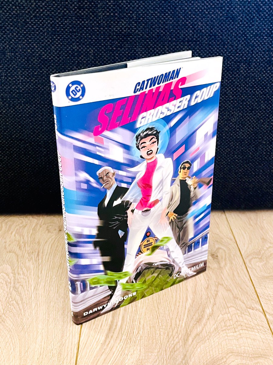 Bevor #DarwynCooke anfing, die #Parker Krimis von #RichardStark zu adaptieren, schuf er 2002 eine superbe Graphic Novel mit #SelinaKyle und einem Berufsverbrecher namens Stark. Liest sich wie eine Parker-Heist-Geschichte. Diente auch als Prequel zur #Catwoman-Serie. #comic