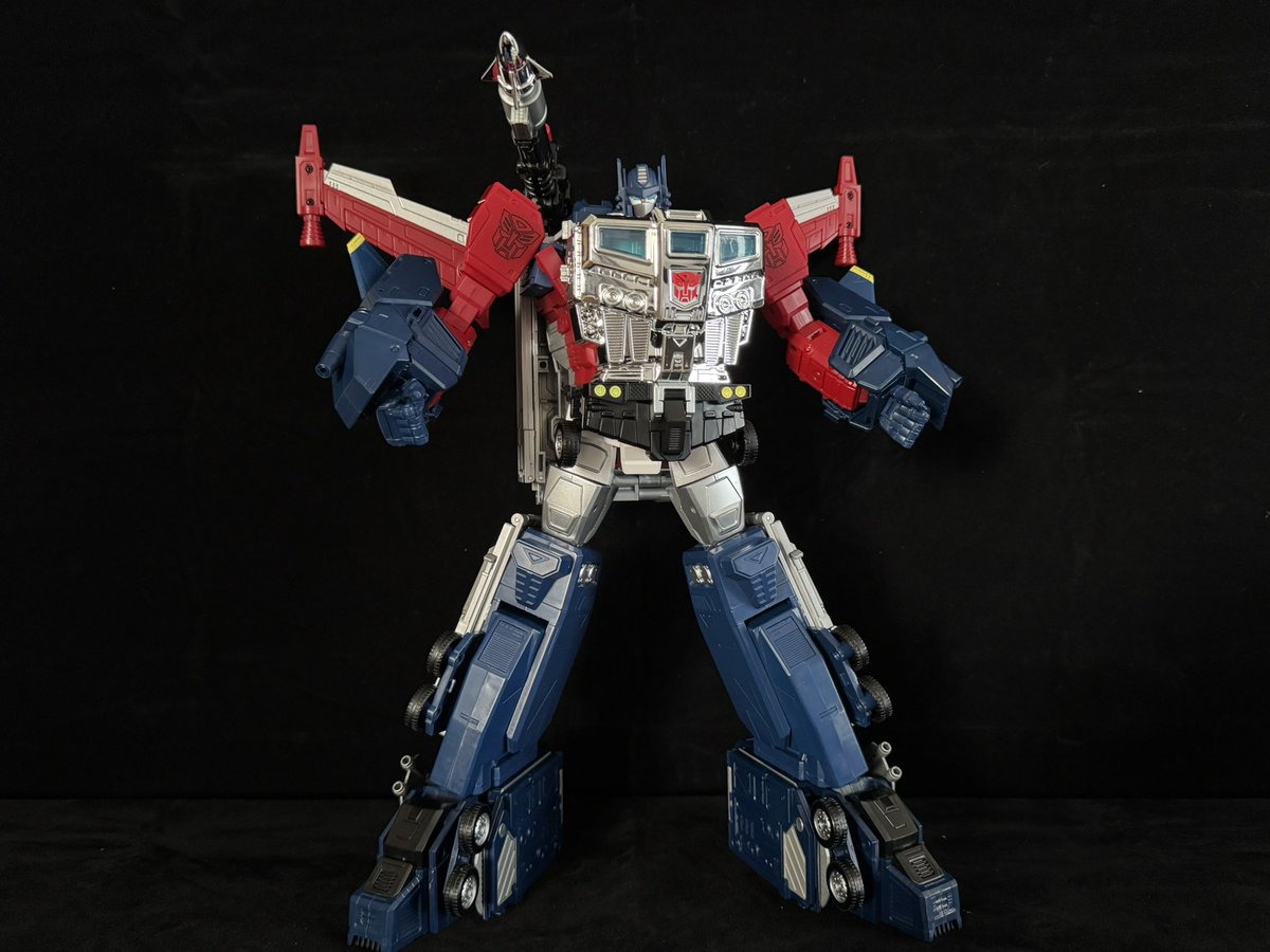 色々撮りたくなる、ゴッドジンライカッコイイ！！
#Transformers 
#トランスフォーマー