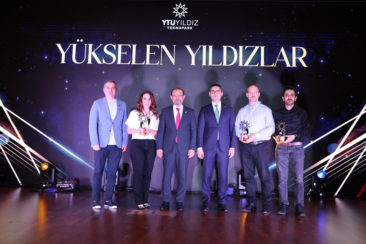 mkgonullu's tweet image. 📍Yıldızlararası Teknoloji Ödülleri | YTÜ Yıldız Teknopark

#TürkiyeYüzyılı’nın öncü gücü olan Ar-Ge ve inovasyon ekosistemimizin parlayan yıldızlarıyla bir aradaydık.

Teknoloji odaklı kalkınmanın, katma değerli üretimin ve girişimciliğin kalbi olan Teknoparklarımızda…