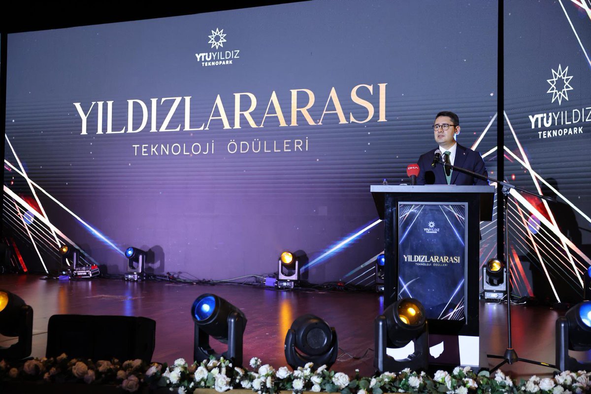 mkgonullu's tweet image. 📍Yıldızlararası Teknoloji Ödülleri | YTÜ Yıldız Teknopark

#TürkiyeYüzyılı’nın öncü gücü olan Ar-Ge ve inovasyon ekosistemimizin parlayan yıldızlarıyla bir aradaydık.

Teknoloji odaklı kalkınmanın, katma değerli üretimin ve girişimciliğin kalbi olan Teknoparklarımızda…
