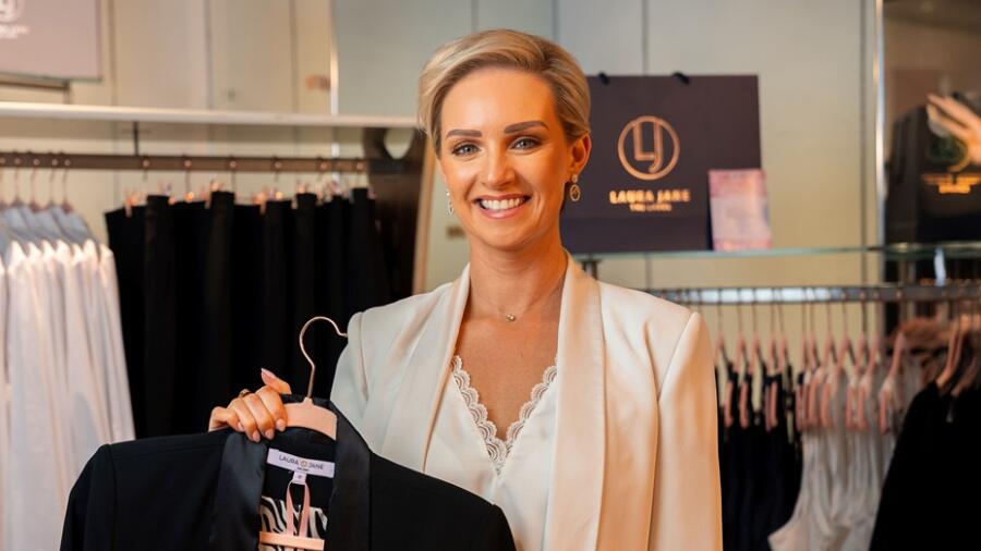 Local stylist poised for retail success with sustainable clothing brand #Newry tinyurl.com/22jx326f