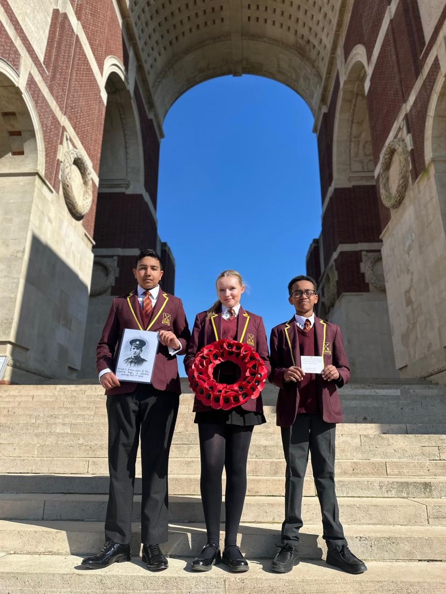 StPetersUK's tweet image. Today marks 109 years since the Battle of the Somme. Our Year 10 students visited the Thiepval Memorial, honoring 72,173 missing soldiers. Lillie, Eyob, and Harris laid a wreath for Scott Raftery's ancestor, Private John Atkin. #RememberingWWI #LestWeForget