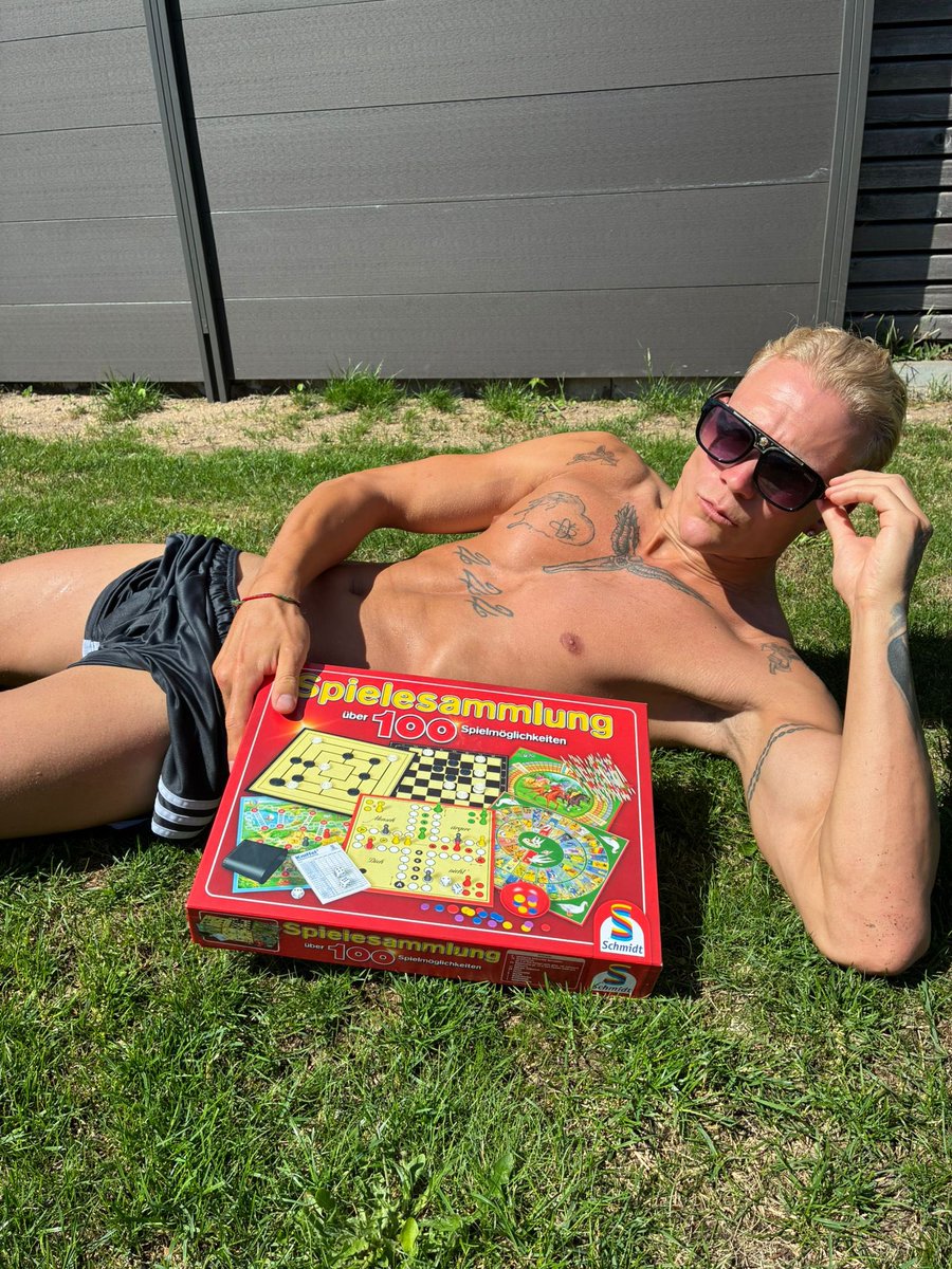 Wer will mit mir spielen?🔥👀
#horny #gaydeutsch #gay #schwul #gaylove