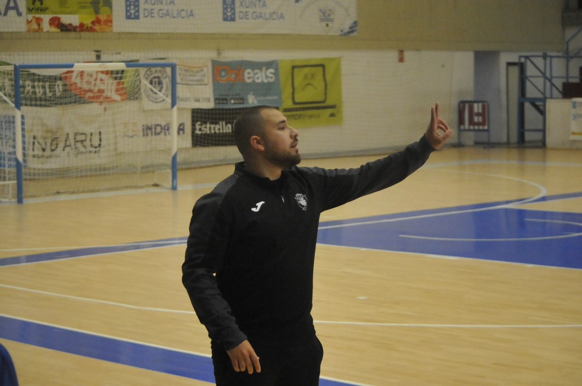 oparrulofs's tweet photo. 👏 ¡Muchas gracias por todo, Muri!

👉 El hasta ahora entrenador del equipo juvenil de División de Honor emprenderá una nueva etapa deportiva

🦆 ¡Esta siempre será tu casa! ¡Los jóvenes parrulos siempre estarán agradecidos!

🔗 https://t.co/98tPsg2pRz https://t.co/EAWOU3Whl6