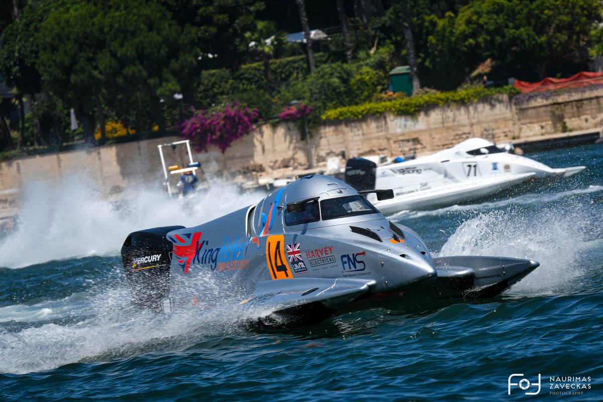 Rough Waters, Big Moves: Brindisi Launches 2025 UIM F2 Season

uim.sport/NewsList.aspx?…