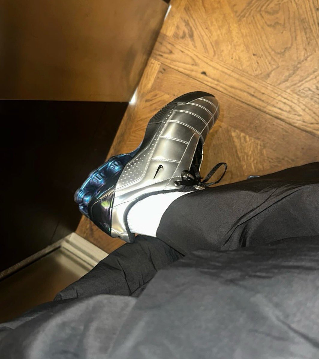 Nike Total 90 Shox Secutor Magia “Metallic Silver”が発売予定